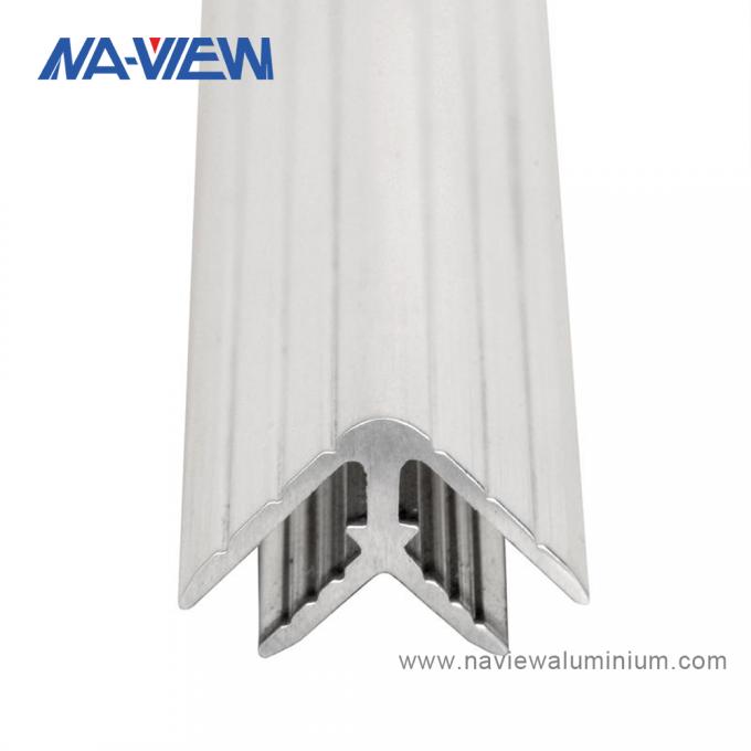 protuberancia de aluminio del ángulo doble